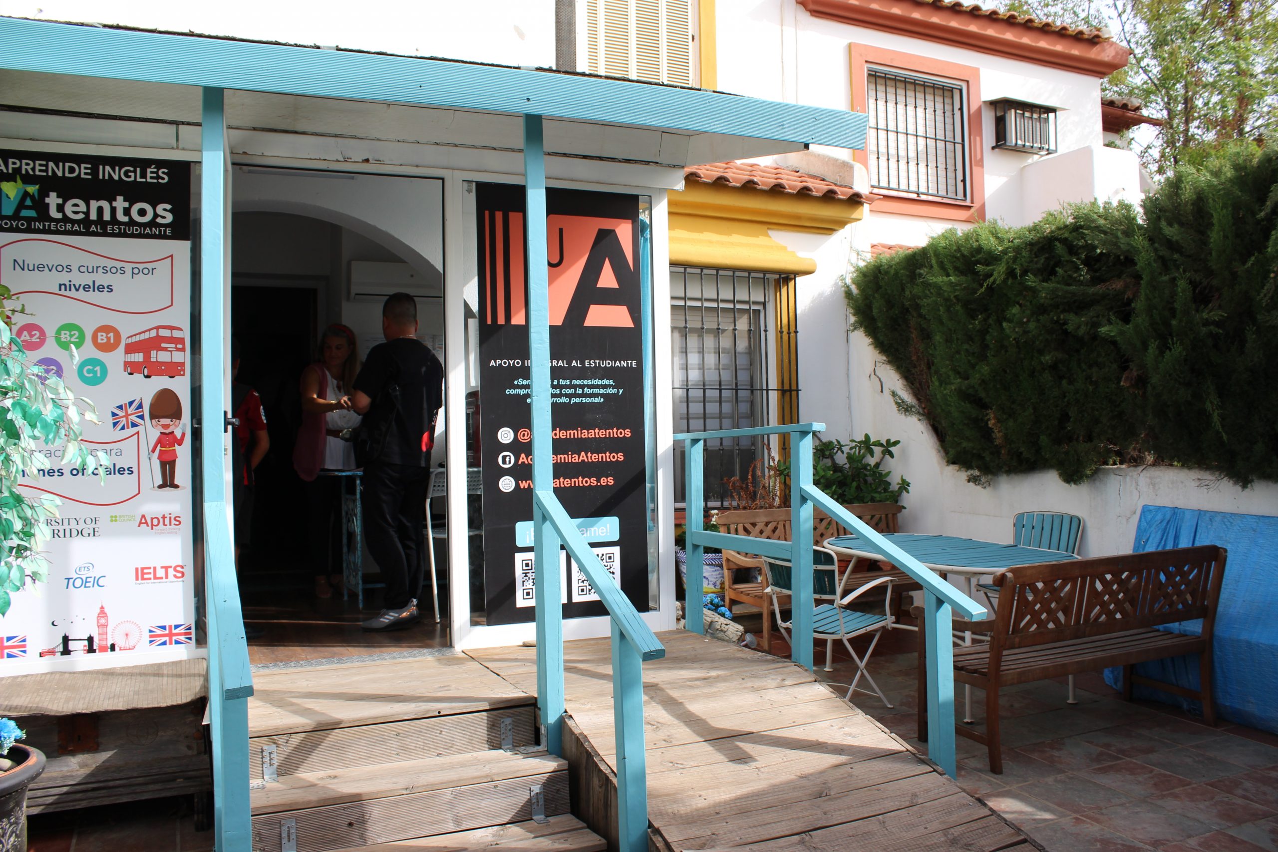 entrada del centro